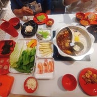 เมนูของร้าน Lucky Suki (ลัคกี้ สุกี้) เอ็มที คูคต ไลฟ์สไตล์มอลล์