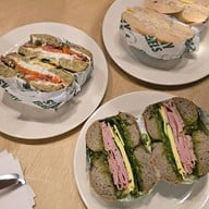 SYDNY BAGELS เจริญกรุง