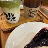 Twinmade Specialty Coffee & Bakery Terminal 21 Asok