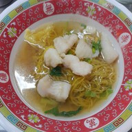 เมนูของร้าน สหชัย บะหมี่เกี๊ยวปู หมูแดง