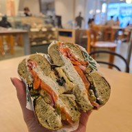 SYDNY BAGELS เจริญกรุง