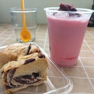 เมนูของร้าน มนต์นมสด เสาชิงช้า