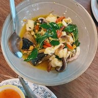 ยุ้งข้าว เขาใหญ่