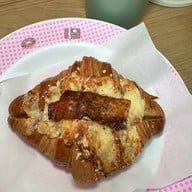 Tiengna Viennoiserie พร้อมพงษ์