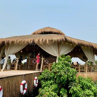 กาแฟ เมืองเหน่อ สุพรรณบุรี