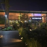 บรรยากาศ เบลนด์สุข