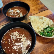 เมนูของร้าน ก้าวย่าง ริมโขง