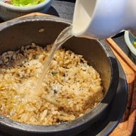 เมนูของร้าน Solsot (솔솥) Dusit Central Park