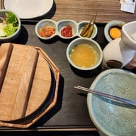 เมนูของร้าน Solsot (솔솥) Dusit Central Park