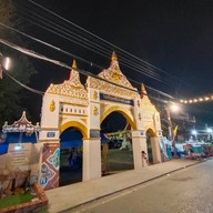 หน้าร้าน ก้าวย่าง ริมโขง