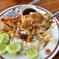 ฉีซุ่นลี่ ต้มเลือดหมู