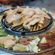 เมนูของร้าน ก้าวย่าง ริมโขง