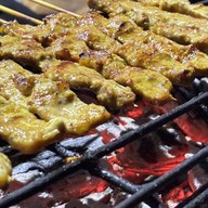 สะเต๊ะไฟทอง ฮาลาล