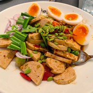 Phed Phed Cafe เซ็นทรัลลาดพร้าว (Cafe Central Ladprao)