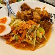 Phed Phed Cafe เซ็นทรัลลาดพร้าว (Cafe Central Ladprao)