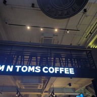 TOM N TOMS COFFEE Sukhumvit 15