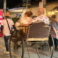 ตลาดจีนโบราณชากแง้ว