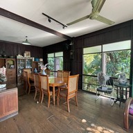 บ้านท่าน้ำนนท์ สโลว์บาร์ สโลว์ใจ