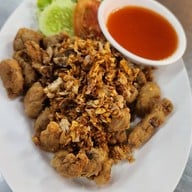 เมนูของร้าน สมยศ ข้าวต้มรอบดึก (Som Yot Khaotom Rop Duek)โชคชัย 4 ซอย 72  โชคชัย 4