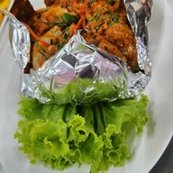 เมนูของร้าน สมยศ ข้าวต้มรอบดึก (Som Yot Khaotom Rop Duek)โชคชัย 4 ซอย 72  โชคชัย 4