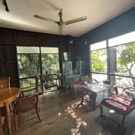 บ้านท่าน้ำนนท์ สโลว์บาร์ สโลว์ใจ