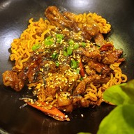 Steakmeetlove  สเต๊กมีทเลิฟ มีโชคพลาซ่า