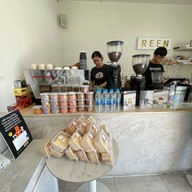 REEN Cafe