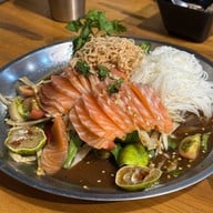 เด่นห้าส้มตำ