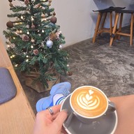 Invisible coffee room