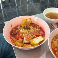 เอกเย็นตาโฟ สาขาศรีเกิด (เย็นตาโฟเชียงคำ) เอกเย็นตาโฟ สาขาศรีเกิด (เย็นตาโฟเชียงคำ)