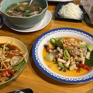 เด่นห้าส้มตำ