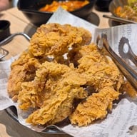 BHC Chicken (บีเอชซี ชิคเก้น) วันแบงค็อก