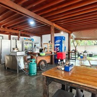 เรือนขุนพิเรนท์ ข้าวมันไก่ ก๋วยเตี๋ยว นนทบุรี