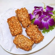 ภัตตาคาร แกรนด์ เชียงการีล่า ธนิยะ