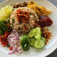 เมนูของร้าน ข้าวคลุกกะปิ เจ๊หุยตลาดน้อย ถ. กัลปพฤกษ์ ติดถนนใหญ่แยกกำนันแม้น ตรงข้ามโฮมโปร ถนนกัลปพฤกษ์