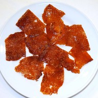 ภัตตาคาร แกรนด์ เชียงการีล่า ธนิยะ