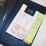 ภัตตาคาร แกรนด์ เชียงการีล่า ธนิยะ