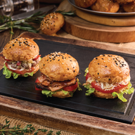 Tops Eatery เซ็นทรัล ปิ่นเกล้า