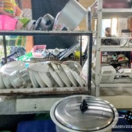 ครัวลุงยันต์ อ.ลานสัก อุทัยธานี -