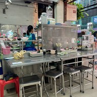 ก๋วยจั๊บนายเอ็ก (Nai Ek Roll Noodle) เยาวราช (primary branch)