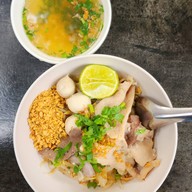 ก๋วยเตี๋ยวครัว 5 รส
