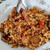 ครัวลุงยันต์ อ.ลานสัก อุทัยธานี -