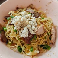 บะหมี่ป๊าม๊า เจ้าเก่าเยาวราช-คลองถม