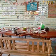 บรรยากาศ ครัวลุงยันต์ อ.ลานสัก อุทัยธานี -