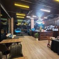 Windmill Place Hotel