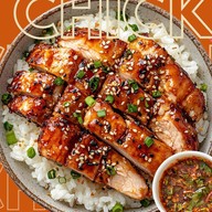 คุณนายแม่ (ข้าวไก่ย่างน้ำจิ้มแจ่ว-เครื่องดื่ม)