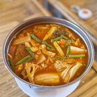 เมนูของร้าน ธรรมชาติ อิสาน บีช คาเฟ่ พระยาสุเรนทร์