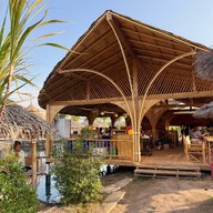 เมนูของร้าน ธรรมชาติ อิสาน บีช คาเฟ่ พระยาสุเรนทร์