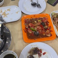 ริมคลองหมูกระทะ กังสดาล ในเมืองขอนแก่น
