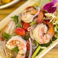 เมนูของร้าน ธรรมชาติ อิสาน บีช คาเฟ่ พระยาสุเรนทร์